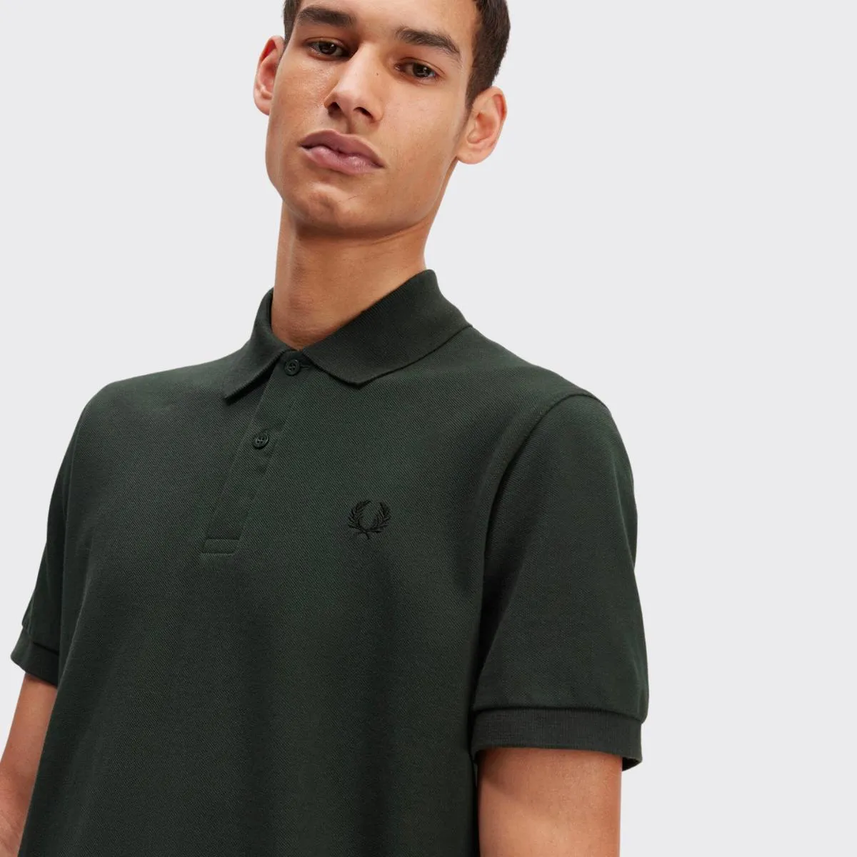 03330 Fred Perry M3