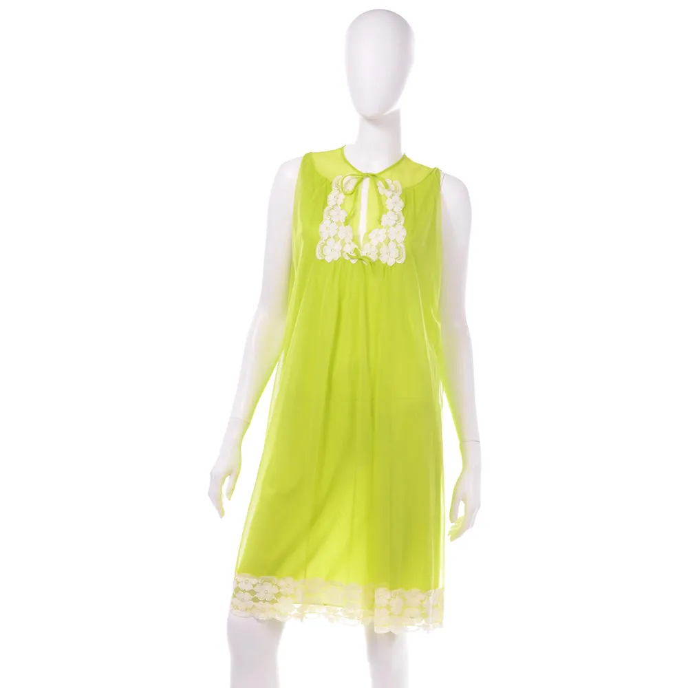 1960's Lime Green Chiffon Babydoll Peignoir Set W Nightgown & Robe