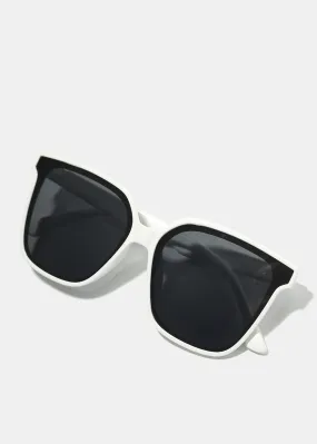 A  Classic Square Sunglasses