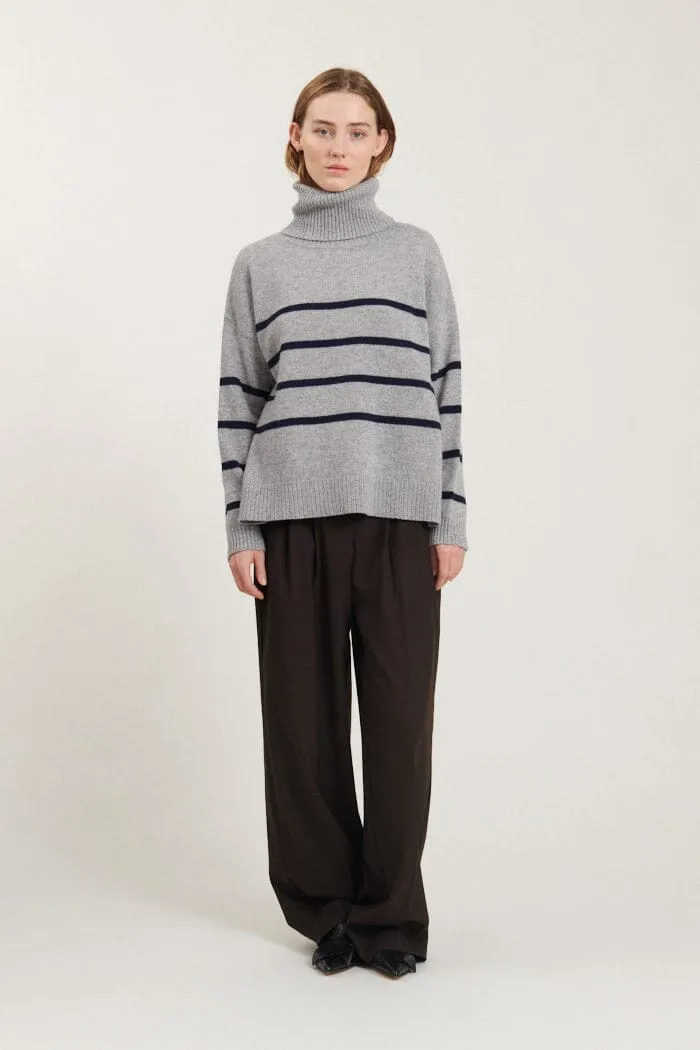 Basic Apparel - Lise Striped T-neck - 718 Light Grey Mel. / Sky Captain