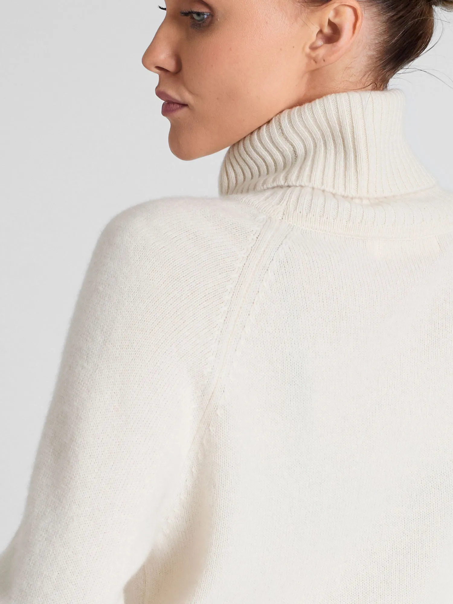 Cashmere sweater "Milano" - white