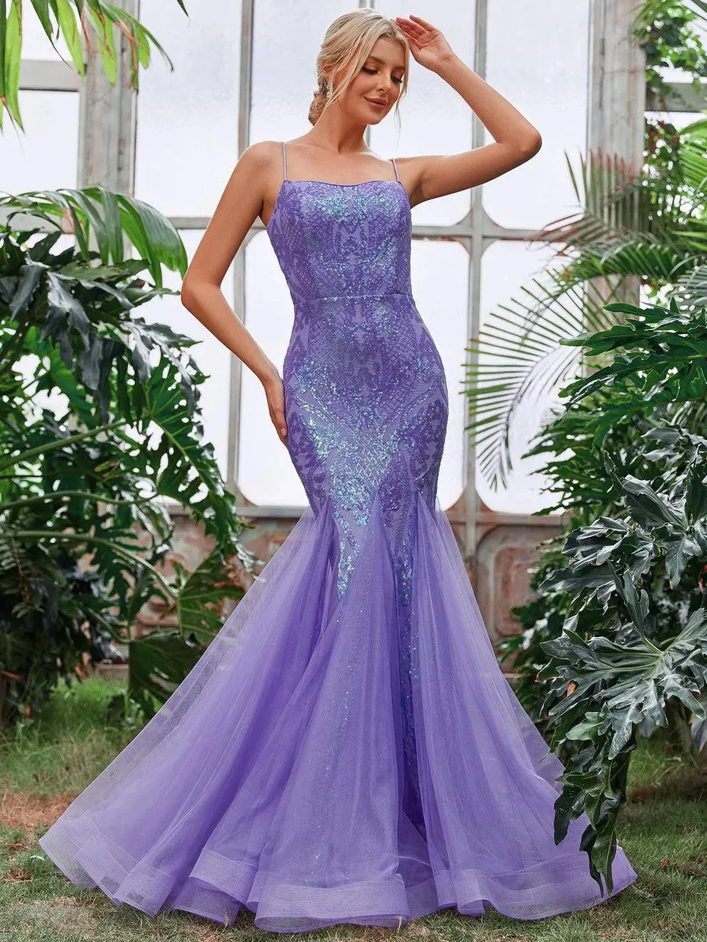 Elegant Spaghetti Strap Mesh Insert Sequin Mermaid Dress