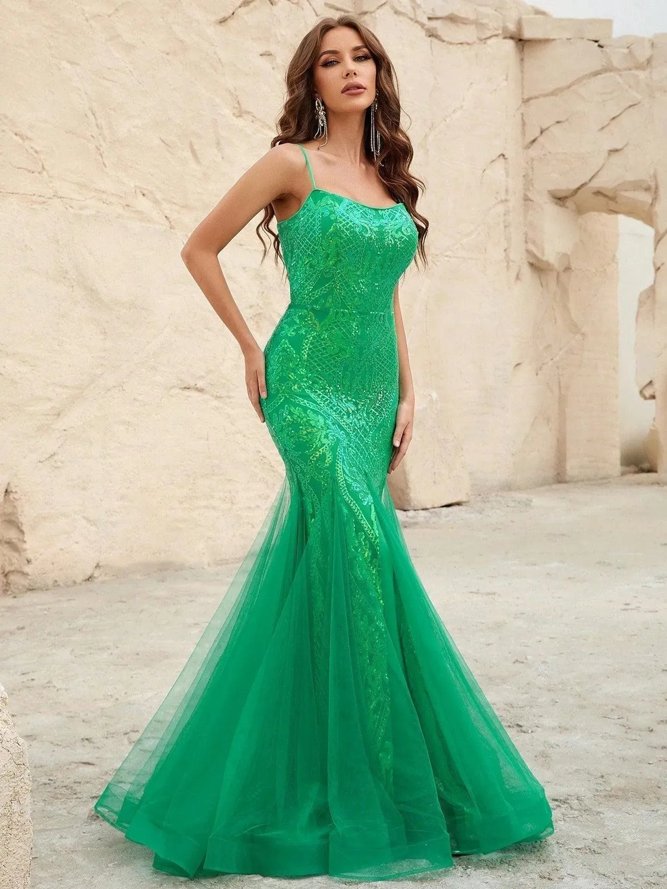 Elegant Spaghetti Strap Mesh Insert Sequin Mermaid Dress