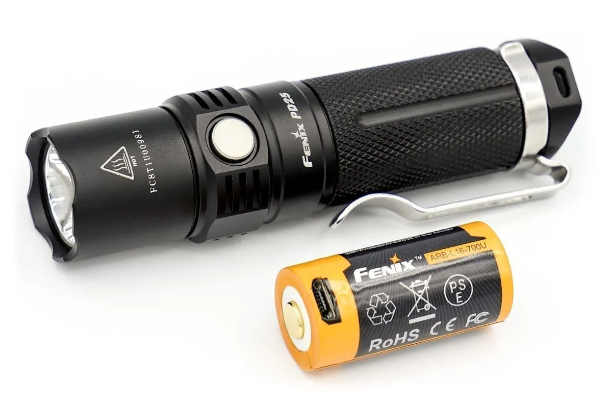 Fenix PD25 Flashlight 550 Lumens