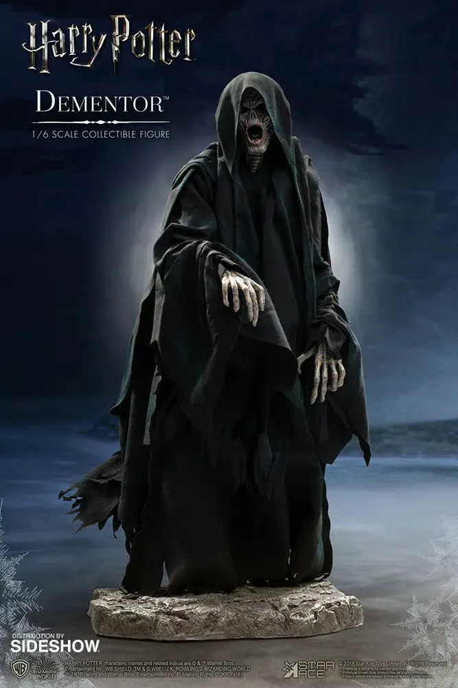 Harry Potter & The Prisoner Of Azkaban: Dementor: Deluxe: Sixth Scale Figure