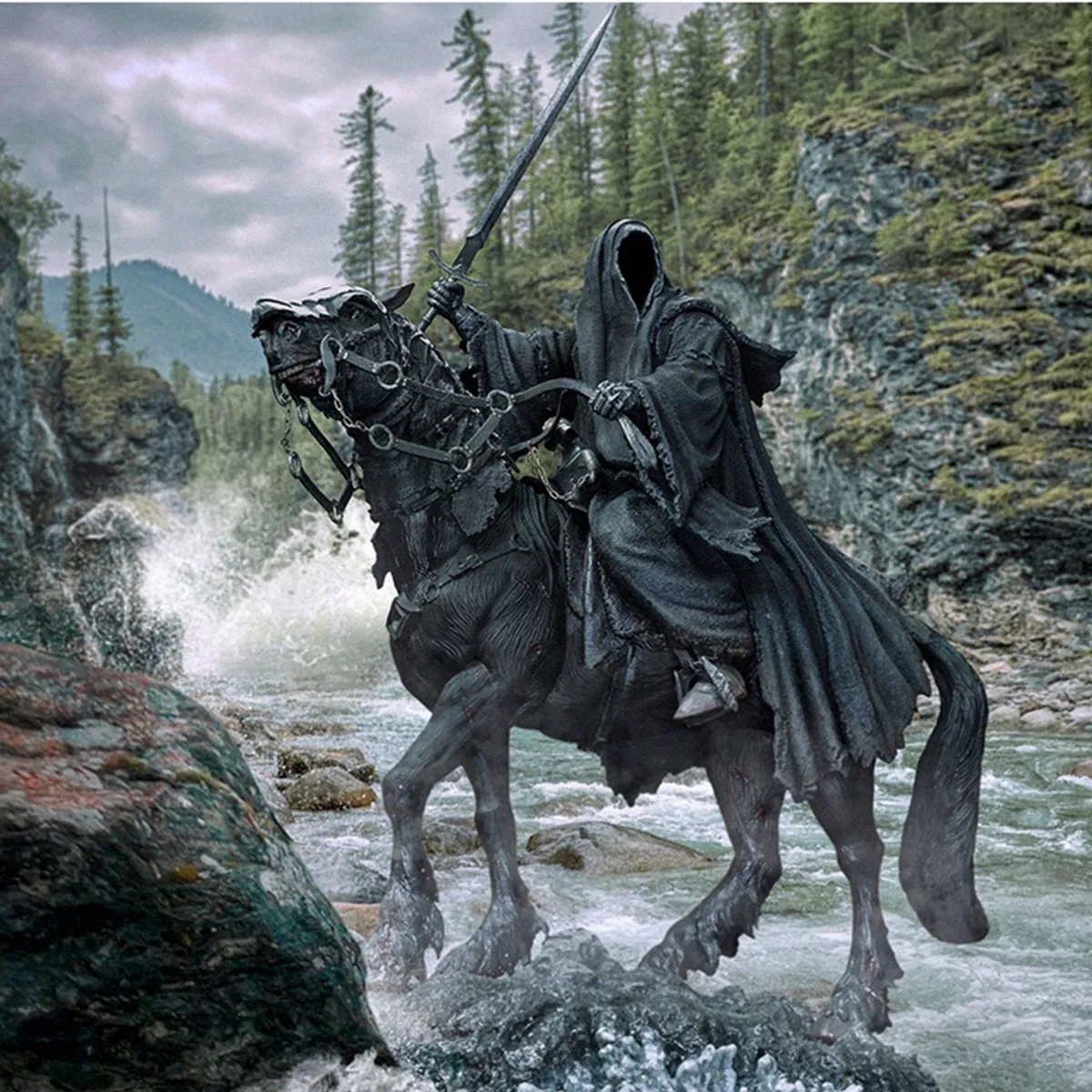 HiPlay Iron Studios, Nazgul on Horse, Deluxe Version, Statue Figurine