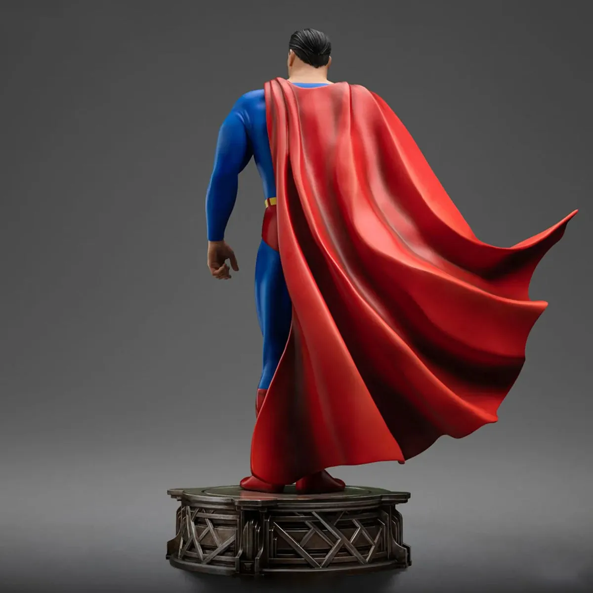 HiPlay Iron Studios, Super Man, Statue