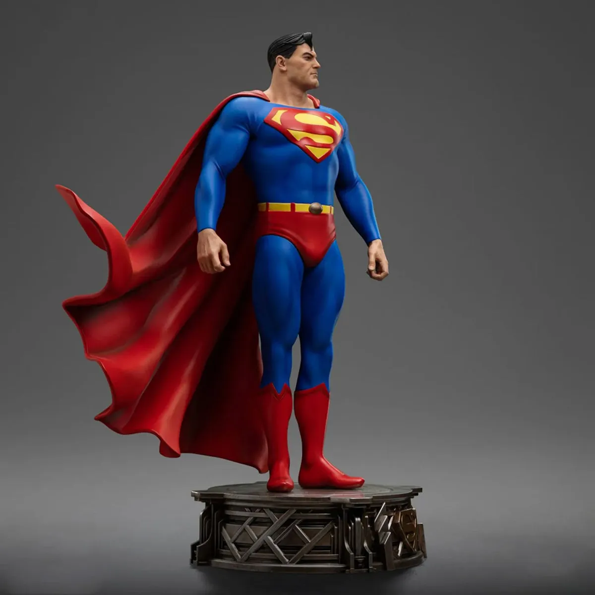 HiPlay Iron Studios, Super Man, Statue