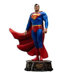 HiPlay Iron Studios, Super Man, Statue