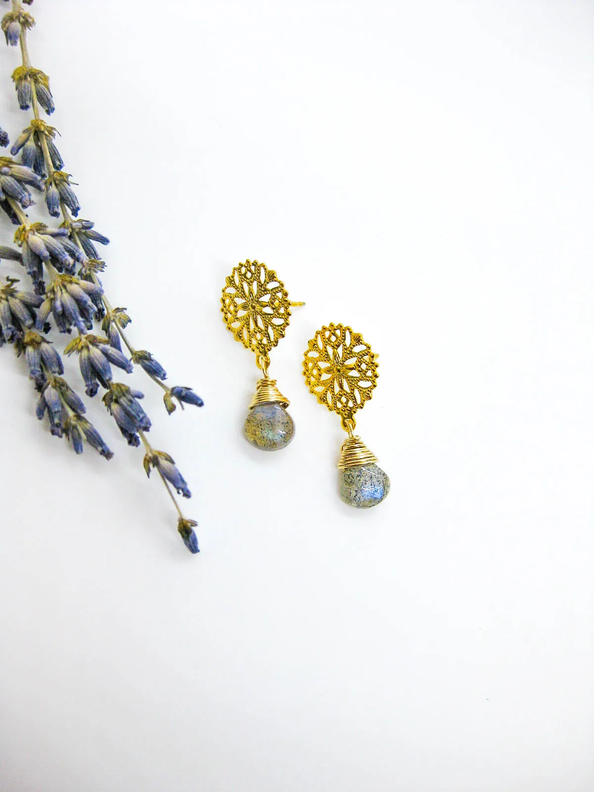 Jonquil: Labradorite Earrings - e644