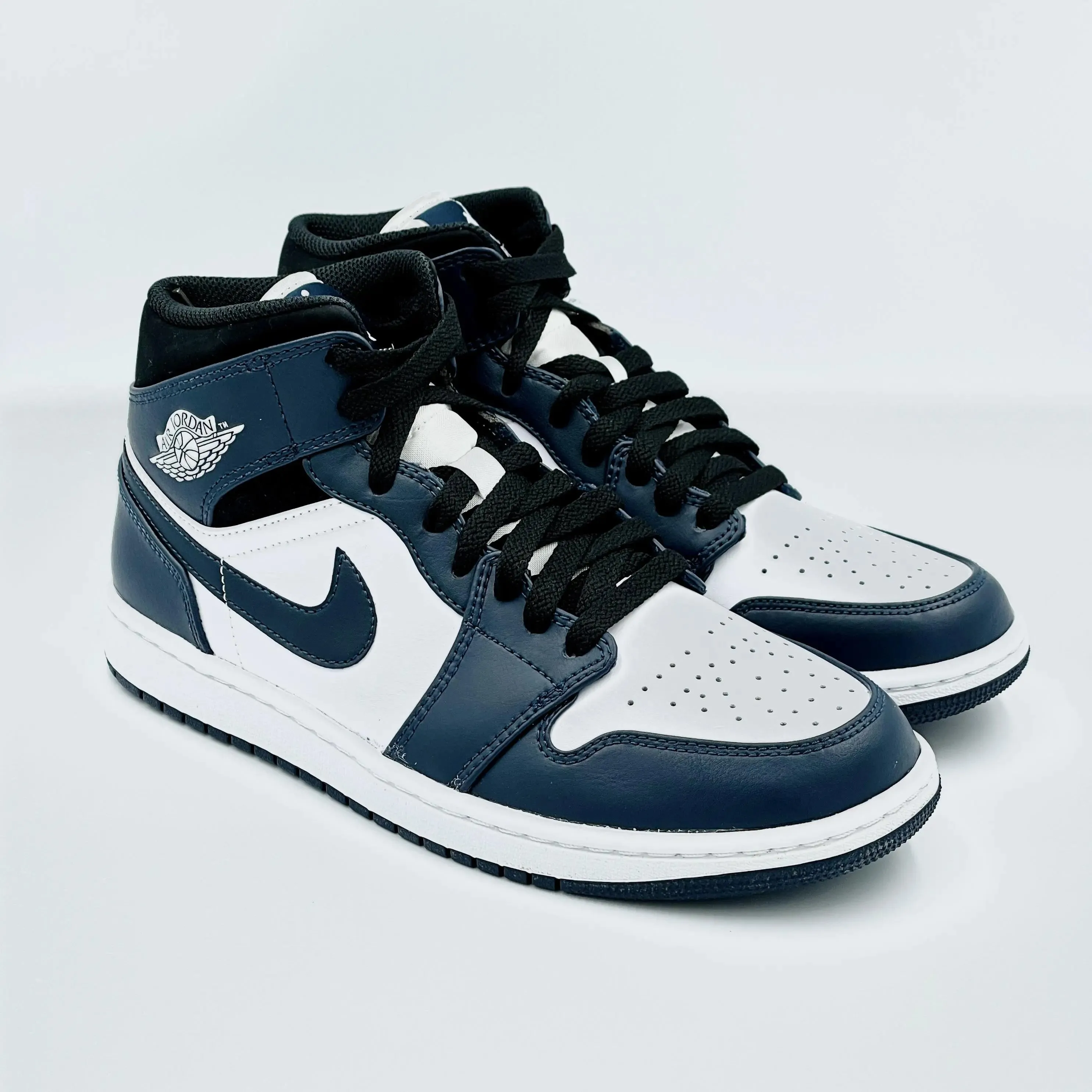 Jordan 1 Mid Armory Navy