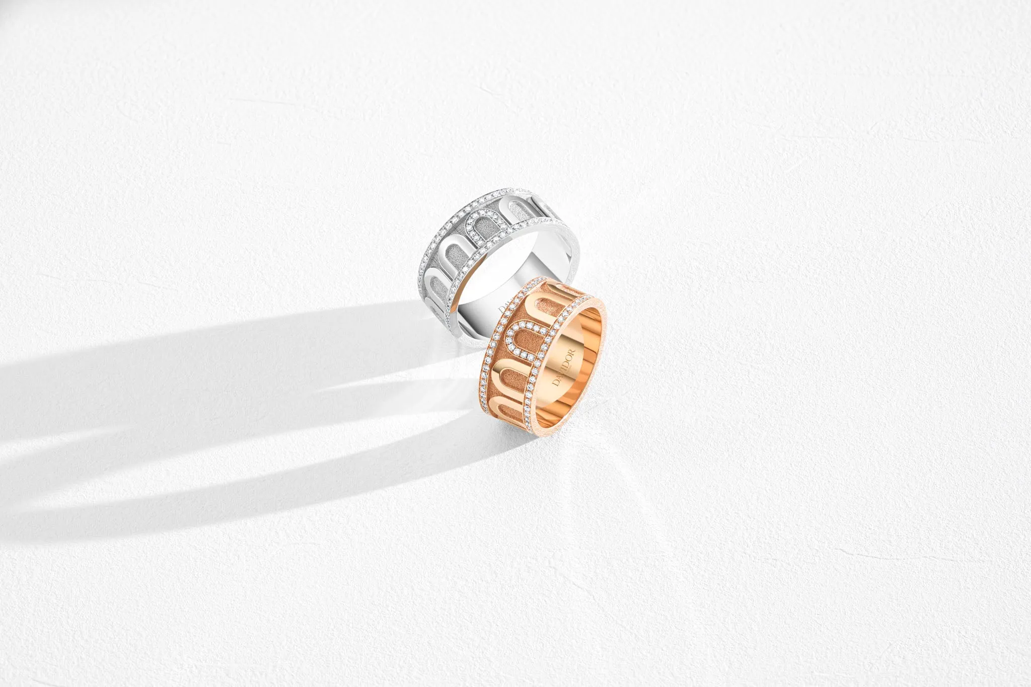 L'Arc de DAVIDOR Ring GM, 18k Rose Gold with Satin Finish and Porta Diamonds