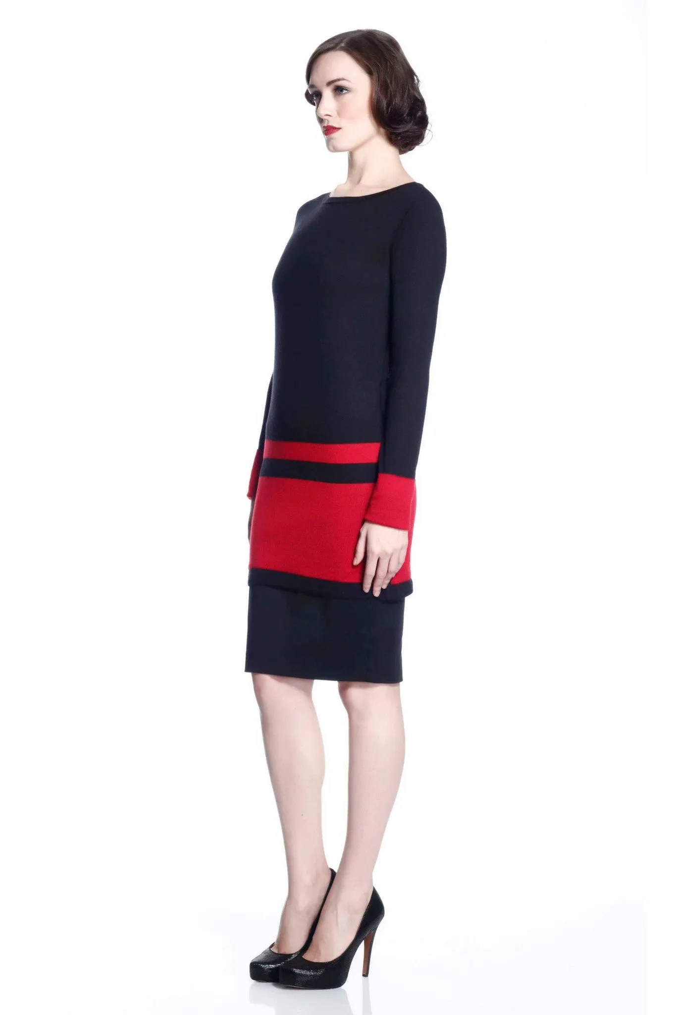 Loretta Long Sleeve Reversible Dress/Pullover - Red/Black