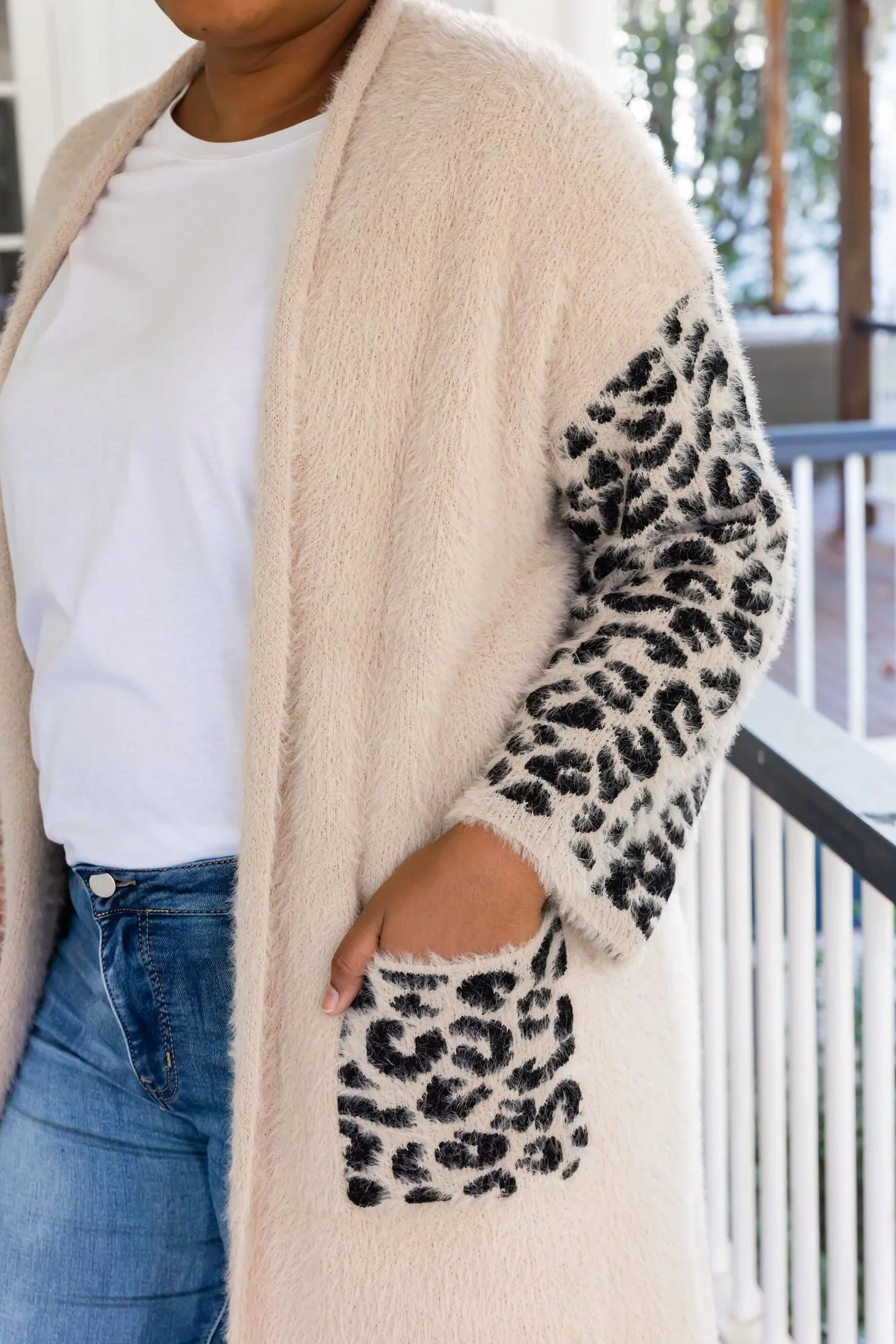 Oakland Leopard Cardigan in Beige