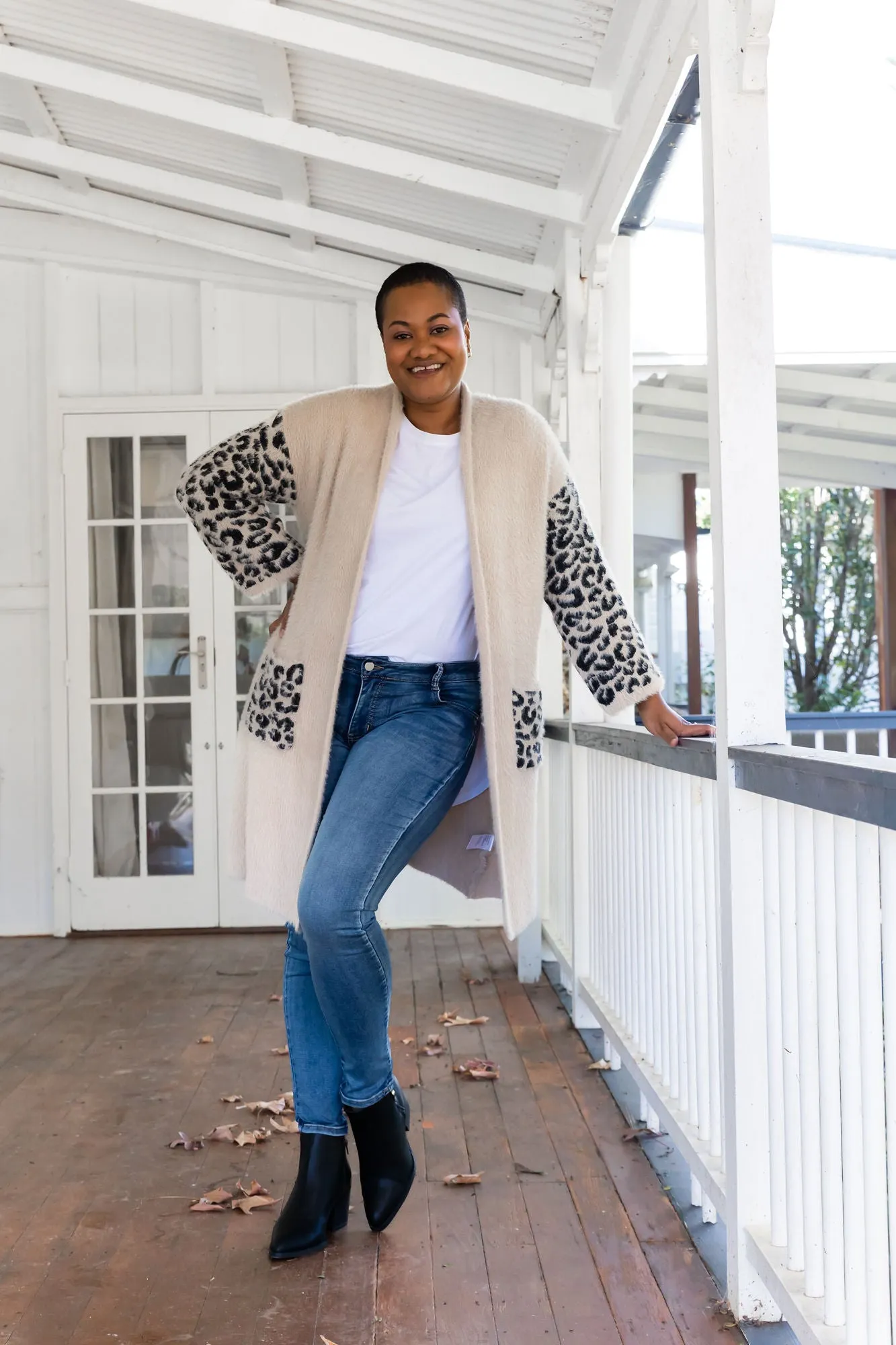 Oakland Leopard Cardigan in Beige