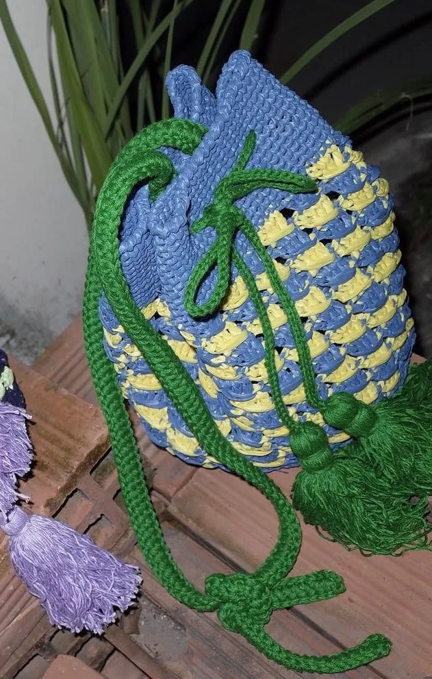 Raffia Blue & Yellow Bucket Bag 09