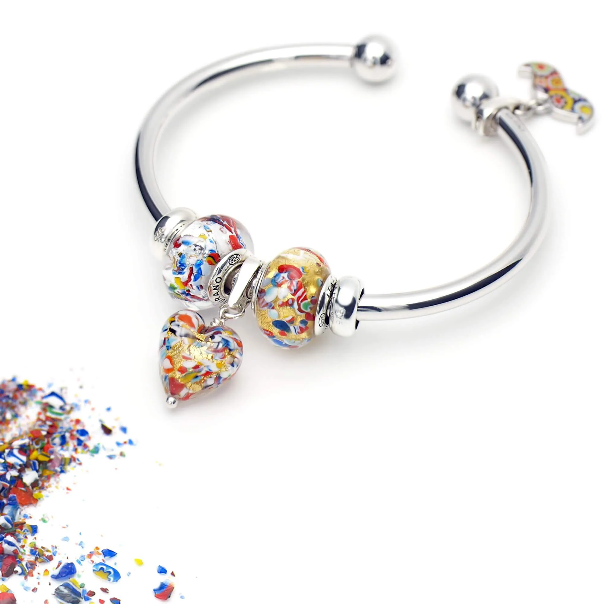 The Kiss Elegance Bangle