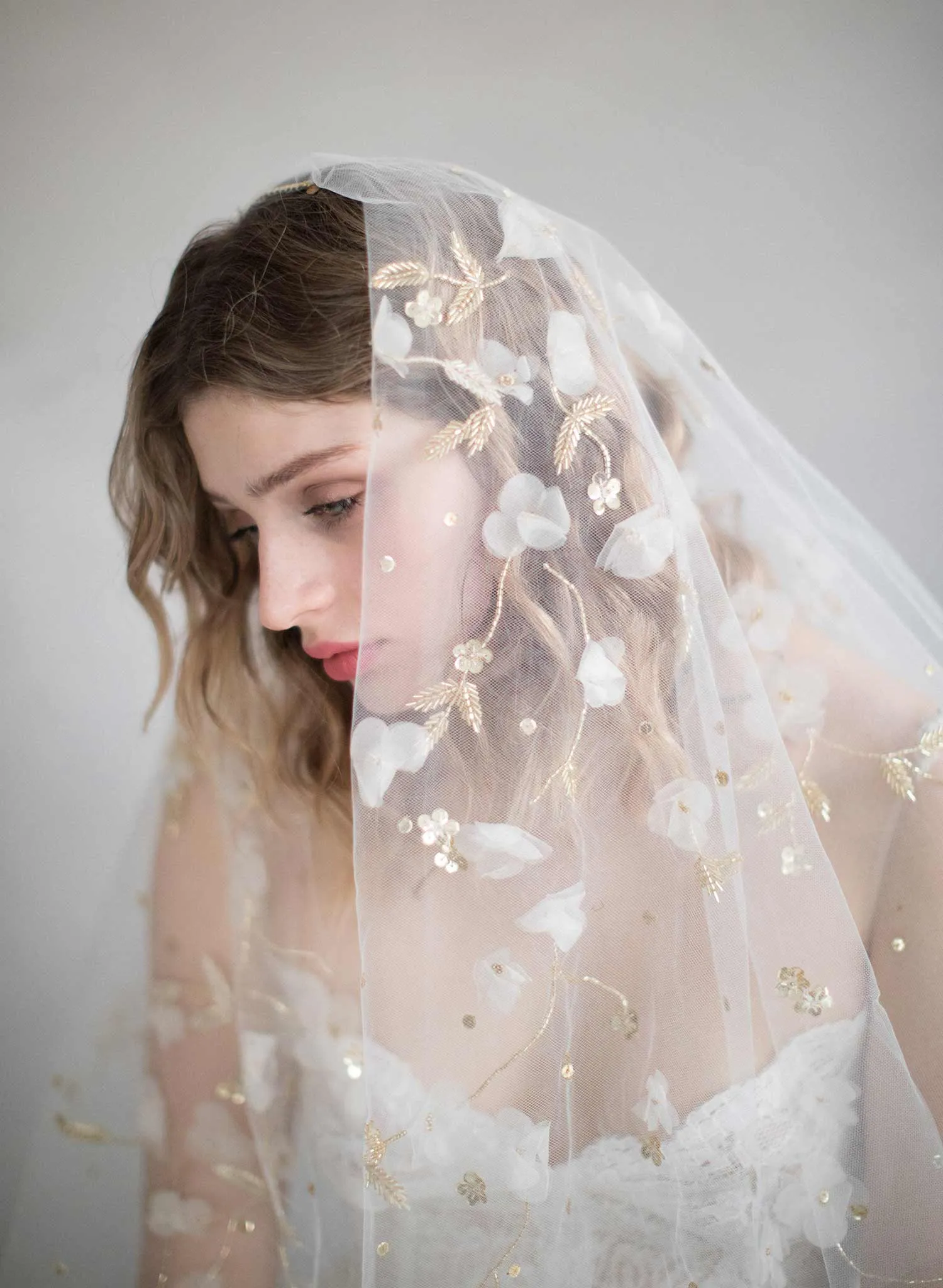 Trellis and blossom embroidered veil - Style #864