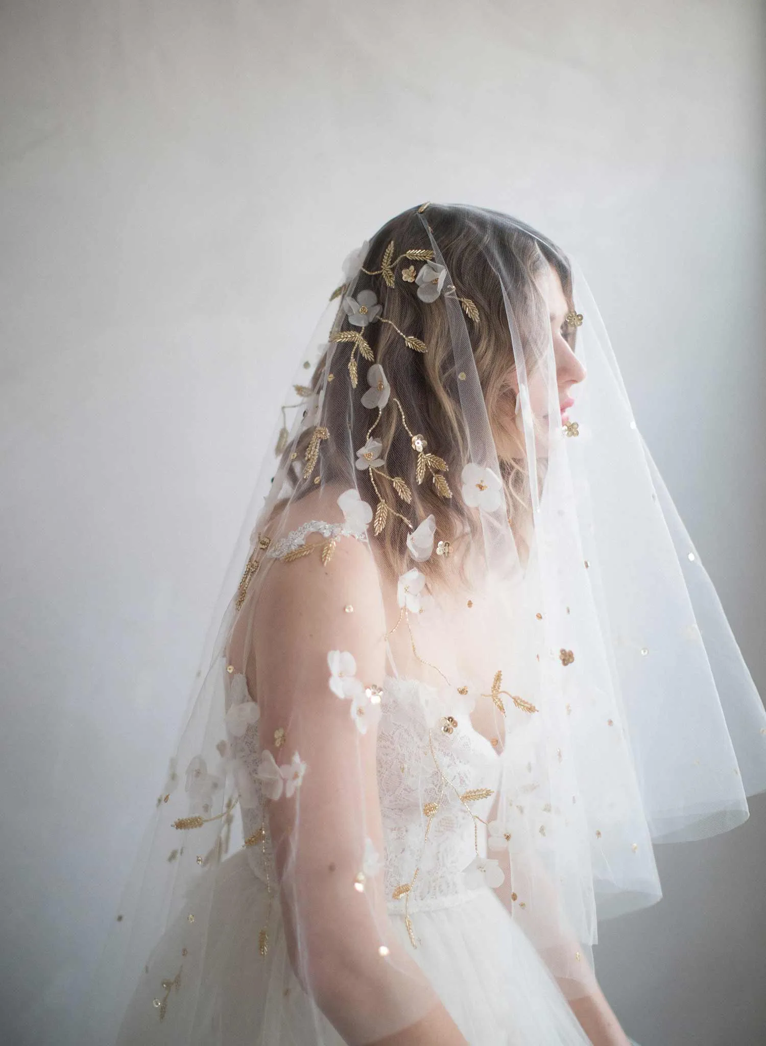 Trellis and blossom embroidered veil - Style #864