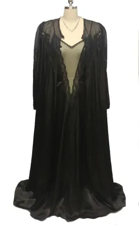 *VINTAGE INTIME OF CALIFORNA HEAVY SATIN BLACK LACE PEIGNOIR & NIGHTGOWN SET