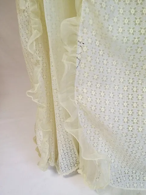 *VINTAGE SWISSETTE ORIGNAL EYELET PEIGNOIR & DOUBLE NYLON NIGHTGOWN SET IN LEMON MERINGUE